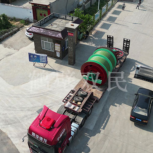 鶴壁雙民雙筒2.5米礦井提升機(jī)發(fā)貨！